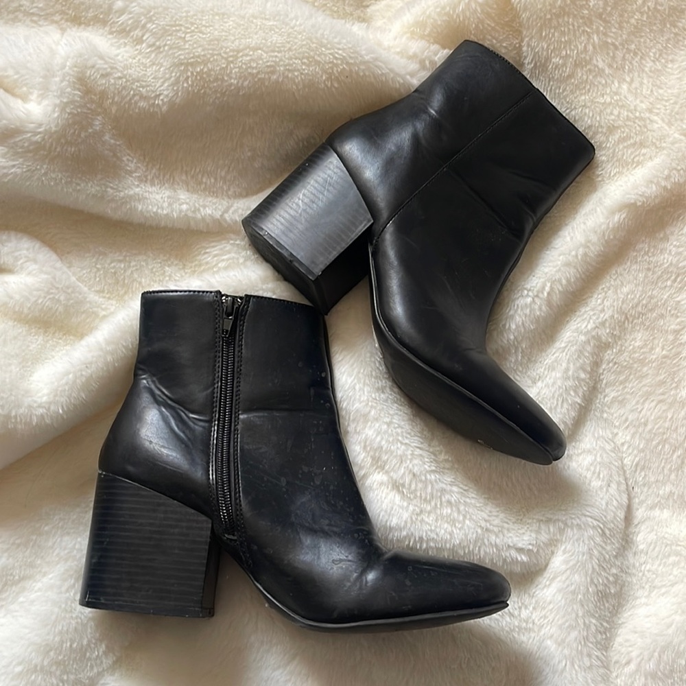 Block heel booties